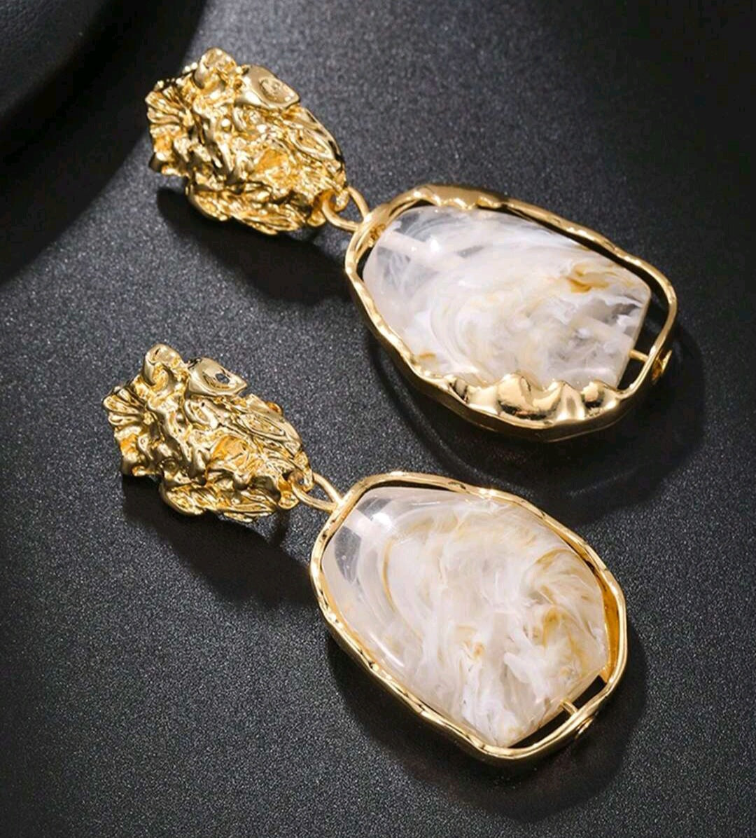 Boucle nacre champagne
